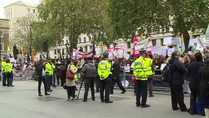 Hundreds protest against Modi visit to UK