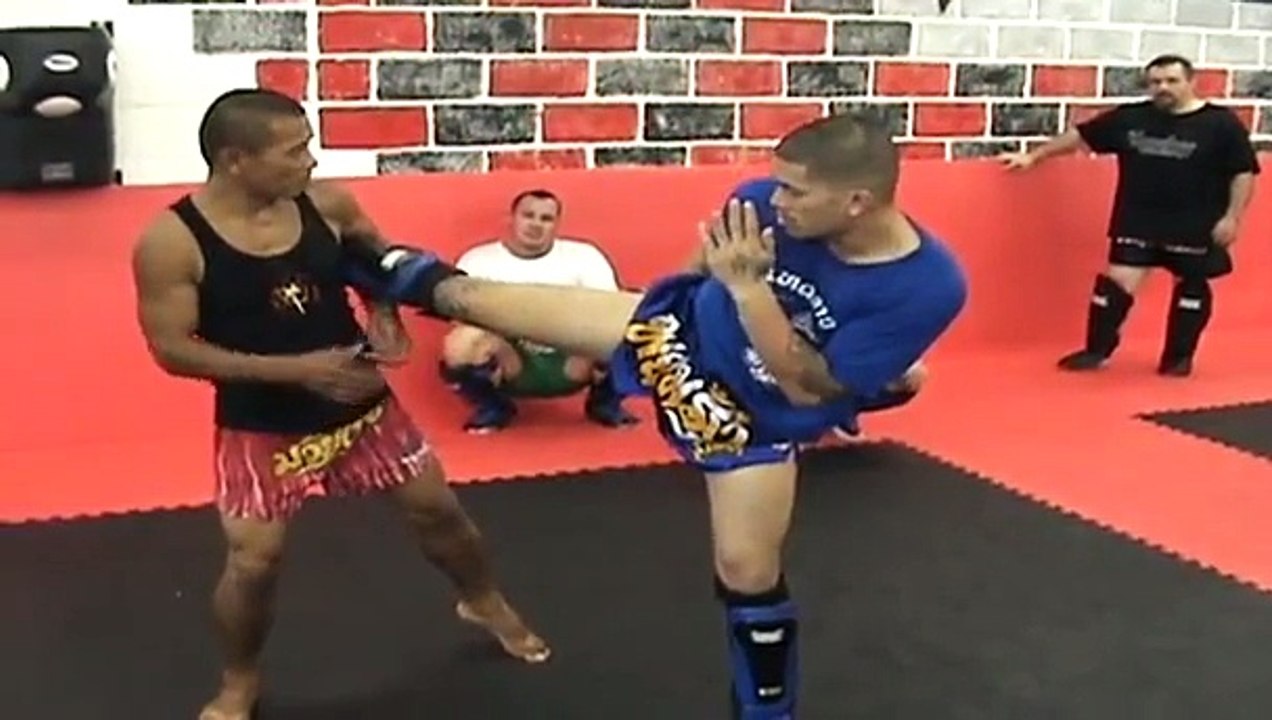 Lecciones de Muay Thai