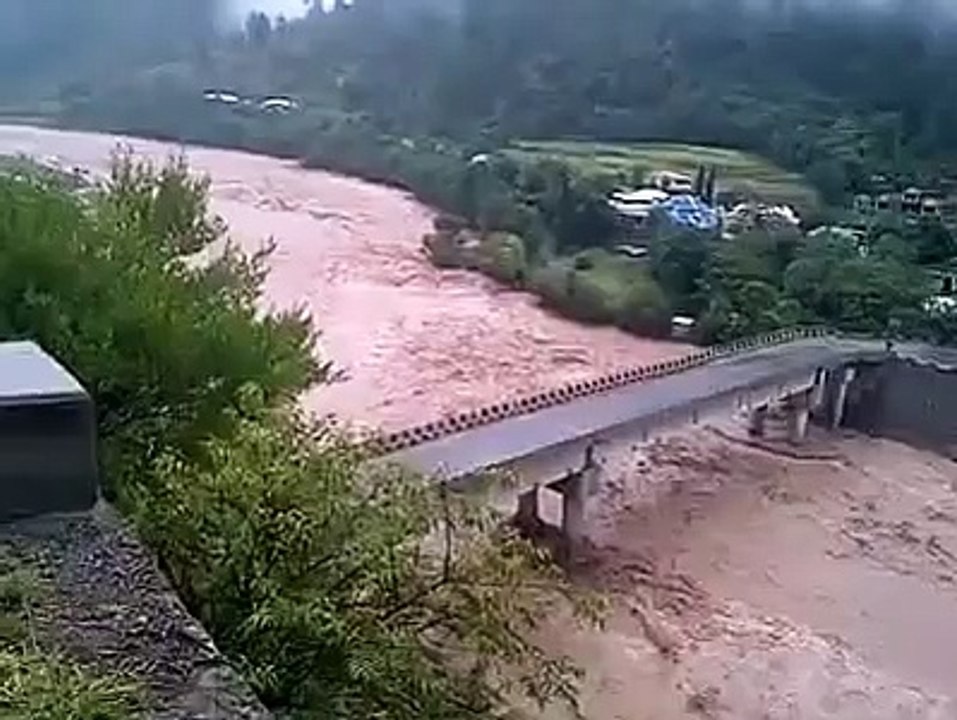 Flood Bagh Azad Kashmir  flooding! - Latest Update Fo Floods In Pakistan