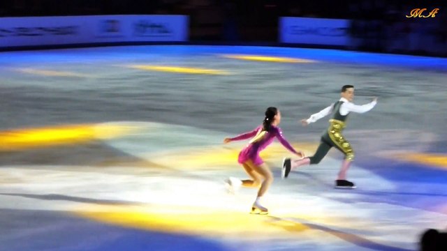 浅田真央(mao asada) CoC 2015 EX ～フィナーレ ＆ 「口紅」と「鏡」を回収して最後に退場 “マ～オ”コールが凄い！