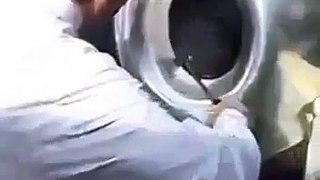 Cleaning of Hajr Aswad (حجر اسود) Great Video