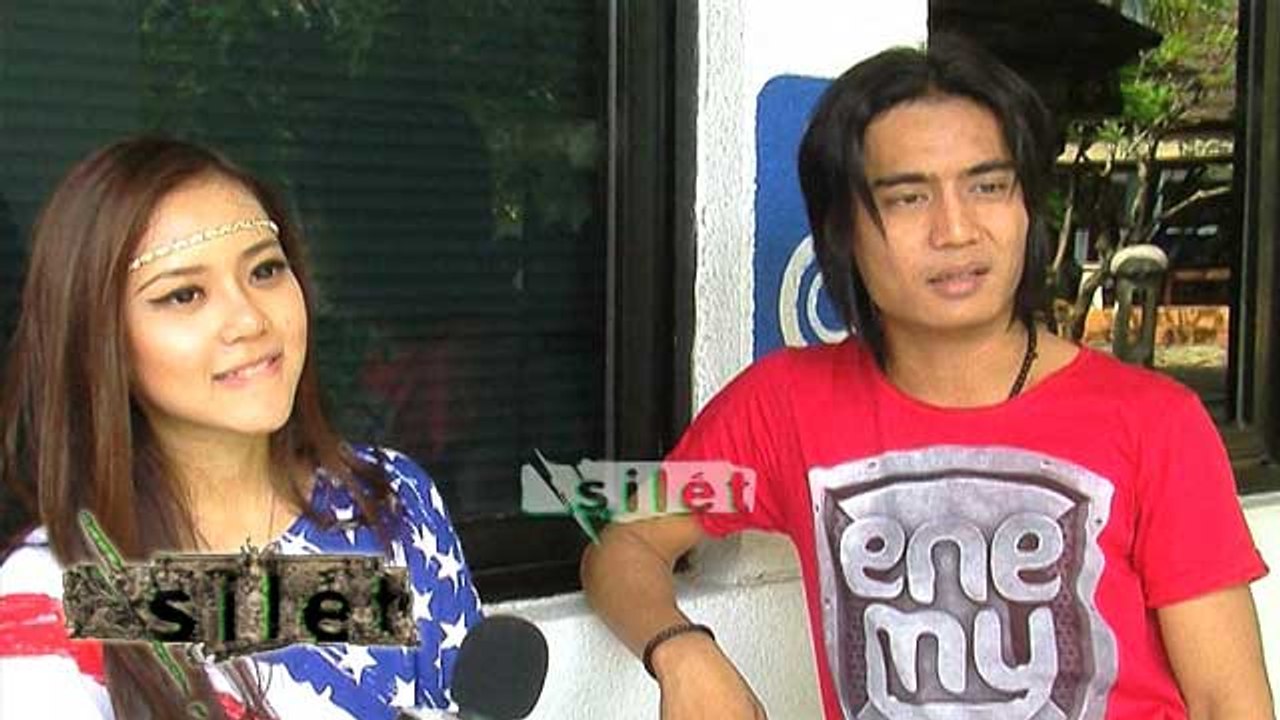 Rere Akui Pernah Dinikahi Charly - Silet 13 November 2015