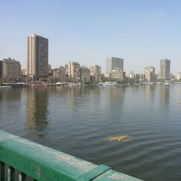 برج للبيع فى مصر على النيل مباشرة بالمنيل