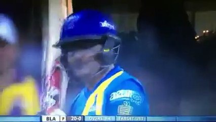 Virender Sehwag Singing a Bollywood Song While Batting