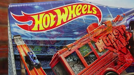 Hot Wheels Off Road Smash Up Station with Disney Cars and Blaze and the Monster Machines C