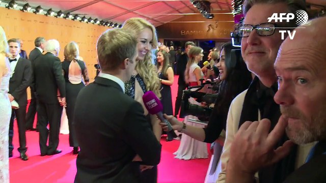 Liebesgeflüster und Starauflauf bei den Bambis