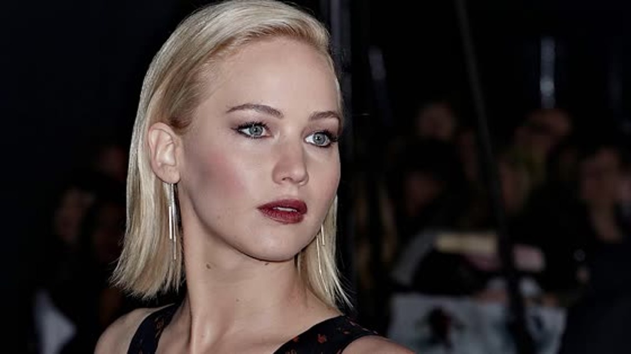 Jennifer lawrence fühlt sich an jedem samstagabend einsam