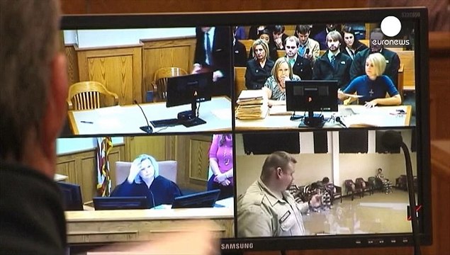 Трое американцев арестованы за угрозы темнокожим студентам университета штата Миссури