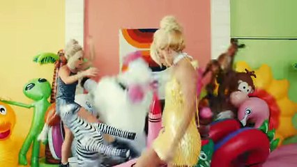 Rebecca & Fiona - Sayonara