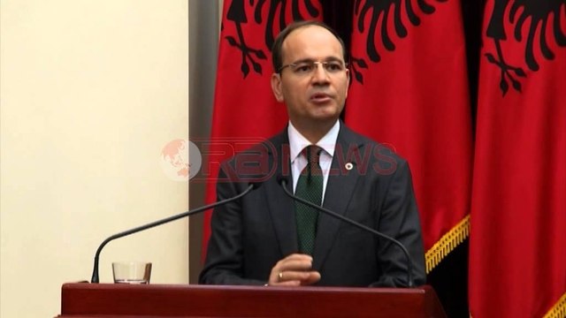 Nishani takon ombusmanët e Europës, diskutohet për emigrantët - Ora News- Lajmi i fundit-