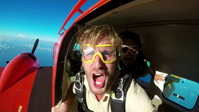 Babysitting 2 / Bande-Annonce Officielle [Au cinéma le 2 décembre 2015]