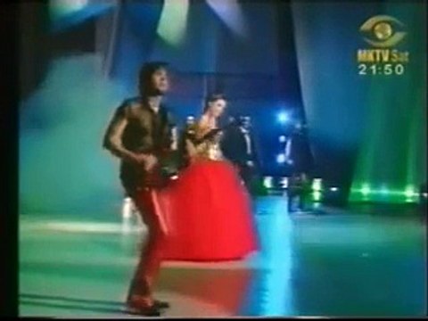 Karolina Goceva - Od nas zavisi (live) Skopje Fest