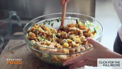 How to Stuff, Roast, and Carve Your Turkey