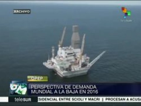 OPEP informa de reducción de la producción mundial de petróleo