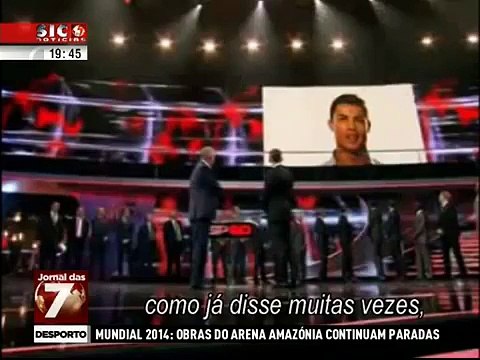 Cristiano Ronaldo deixa mensagem a Ferguson numa homenagem ao treinador