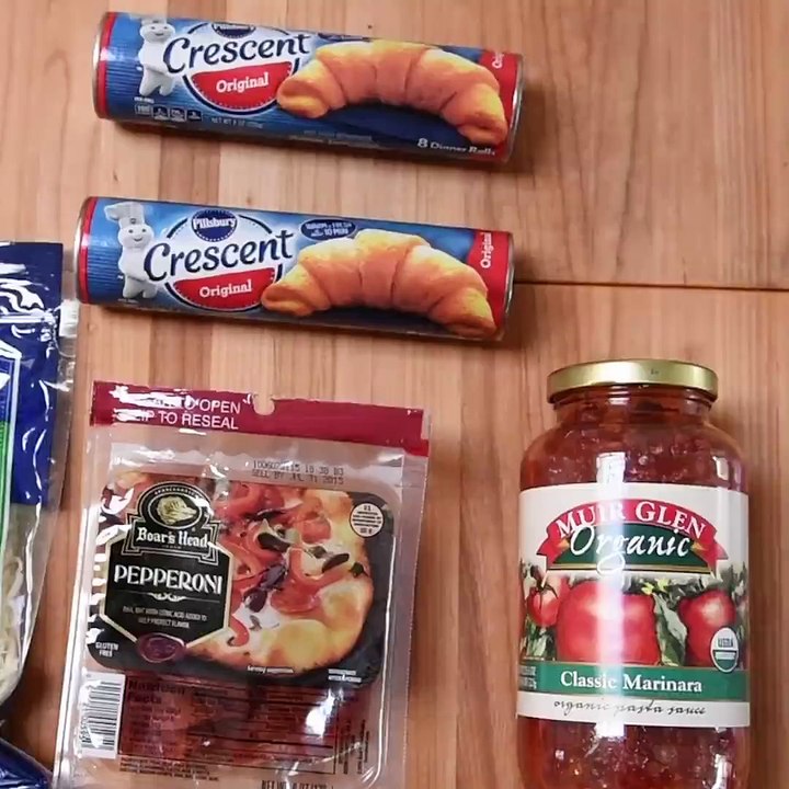 Making Pizza