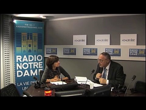 Mille questions à la foi : L'étoile qui a guidé les mages vers la crèche a-t-elle vraiment existé ? Sophie de Villeneuve pose la question à l'écrivain et historien Jean-Christian Petitfils