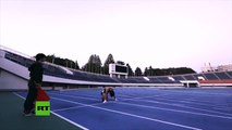 Japonés rompe récord mundial al correr 100 metros como un perro