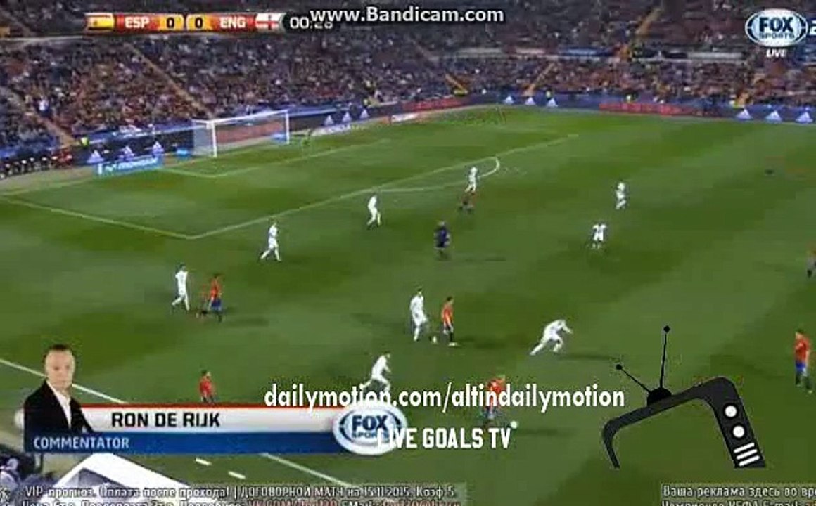 Spain 1st Chance to Score - Spain vs England - Friendly Match - 13.11.2015