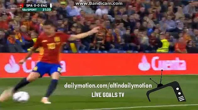 Diego Costa Brilliant Shot Chance - Spain vs England - Friendly Match - 13.11.2015