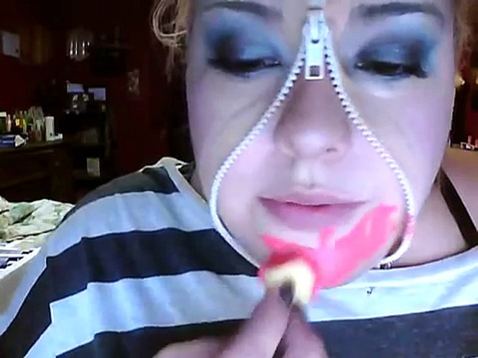 UNZIPPED ZIPPER FACE MAKEUP TUTORIAL