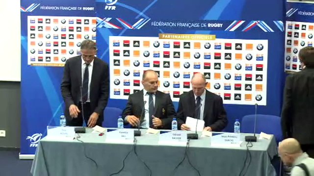 XV de France: Guy Novès n'arrive pas comme Zorro