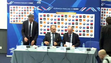 XV de France: Guy Novès "n'arrive pas comme Zorro"