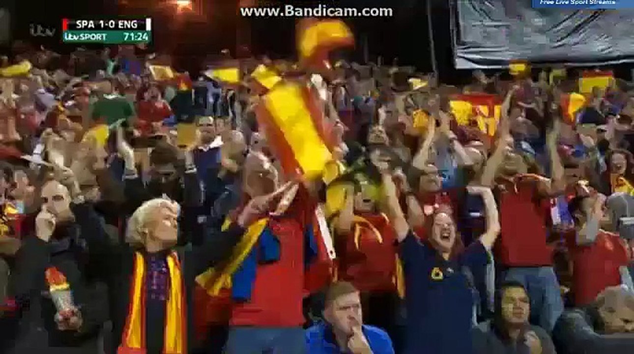 Mario Gaspar Bycycle KICK GOAL SPAIN 1 0 ENGLAND 13.11.2015 HD
