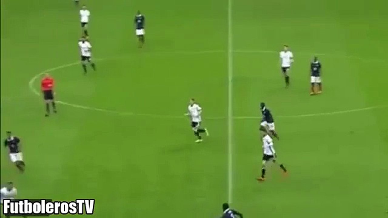 Bomb explodes during France vs Germany 2015