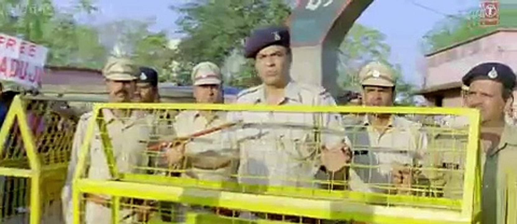 Janta Rocks Video Song (Satyagraha) Full HD