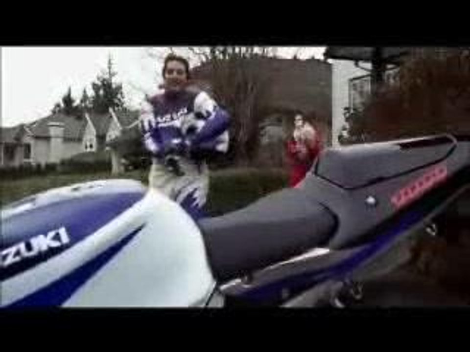 Humour - Pub - Moto Suzuki