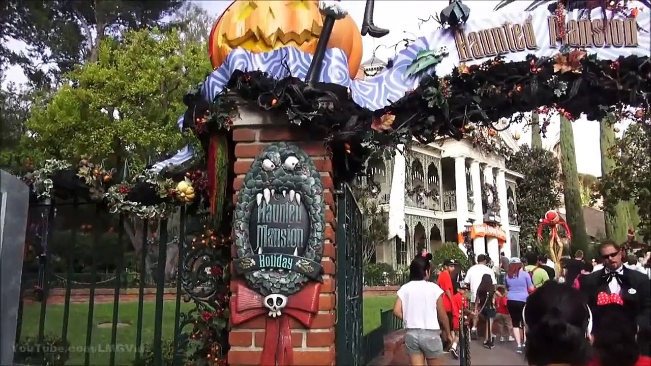 Haunted Mansion Holiday 2013 (Complete Ride Through & Queue 1080p POV w/ 5.1 Surround Soun