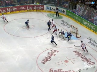 Eisbaren Berlin Vs. Duesseldorfer EG