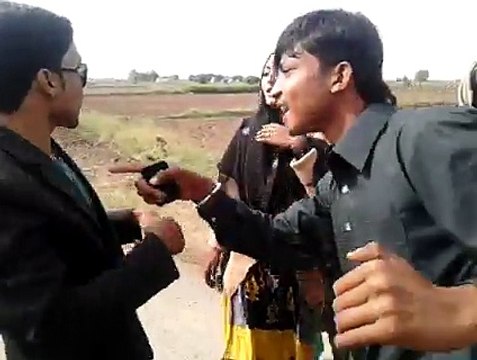 Pakistani desi girls dancing with shehri babu
