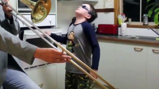 When Mom isn't home (Remix 5 minutes)