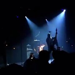 Les premiers coups de feu pendant le concert au Bataclan