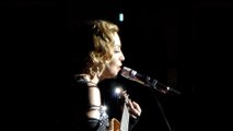 U2, Madonna, Johnny Hallyday: les musiciens rendent hommage aux victimes des attentats