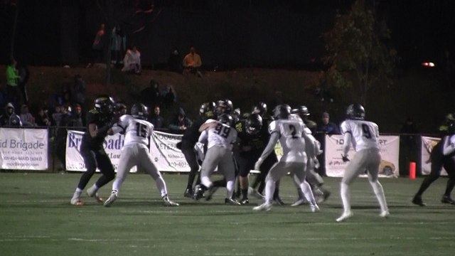 Northwest tops Richard Montgomery, 33-21