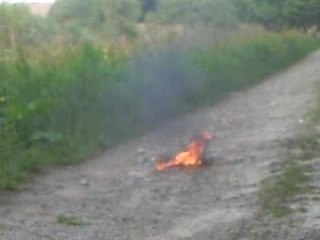 Bombe! Amuse-toi avec cette bombe 🎉