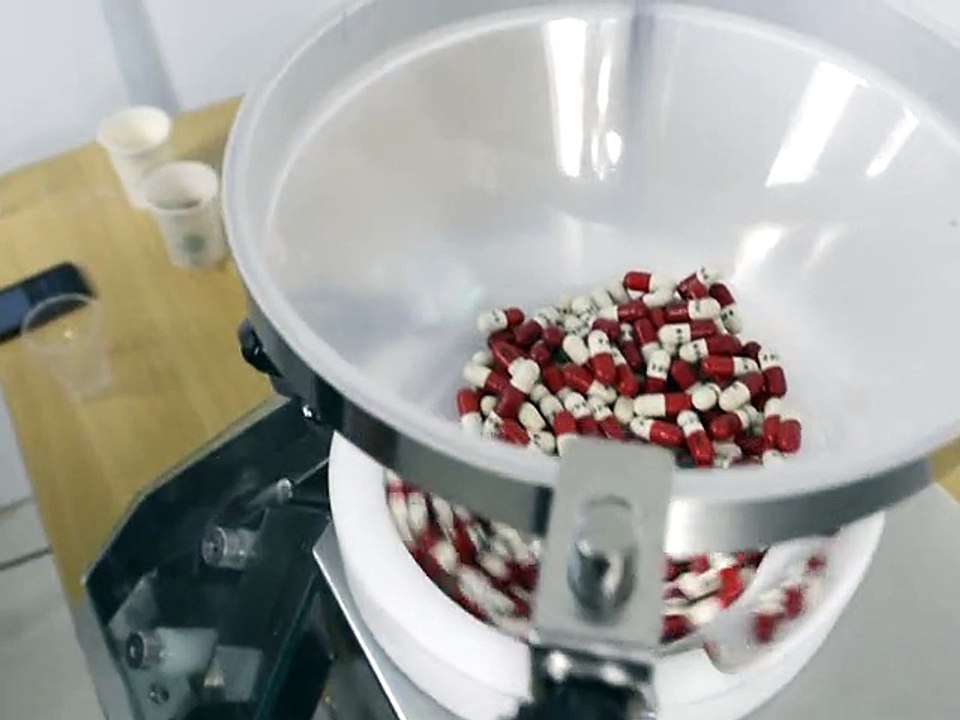 Máy đếm viên thuốc vào lọ, máy đếm viên thuốc bán tự động YL2 LH 0978104737