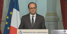 Attentats de Paris : François Hollande dénonce 