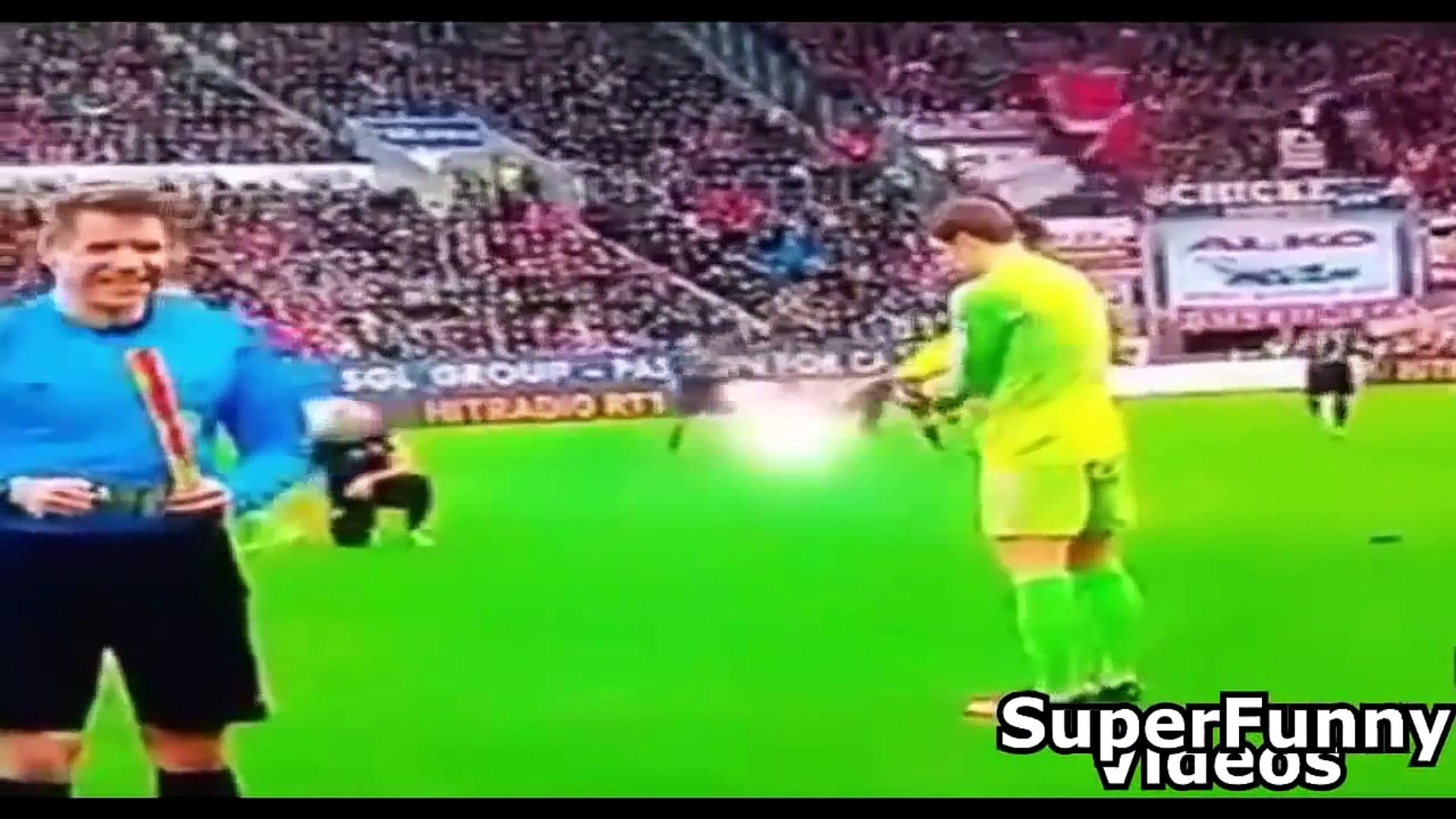 ⁣NEW 'Funniest Football Moments' 'Funniest Football Fails' 'Funny Football 2
