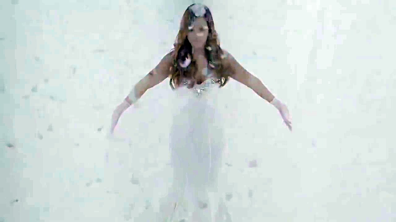 Demet Akalın | Yılan (Teaser)