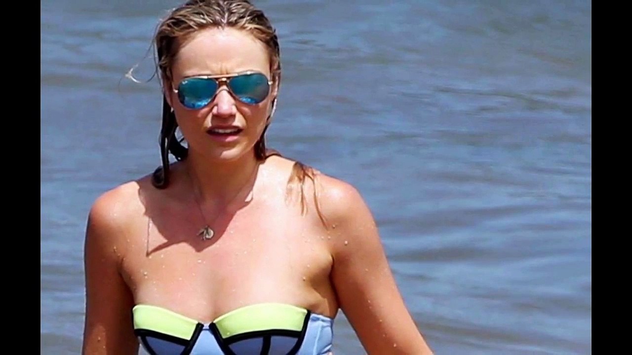 WOW, Realy Sexy! Katrina Bowden Bikini Candids in Hawaii