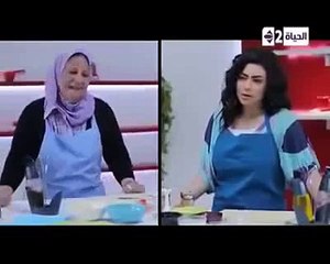 جاءت لحصة الطبخ ولكن أصبحت عركة مع المذيعة على المباشر