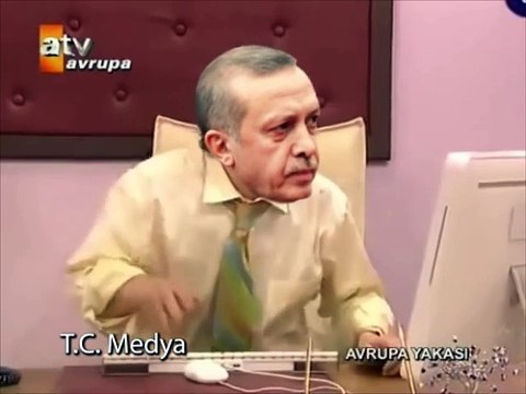 Fuat Avni ve Tayyip Erdoğan Karşı Karşıya 2 - Kimsin Lan Sen Kimsin!