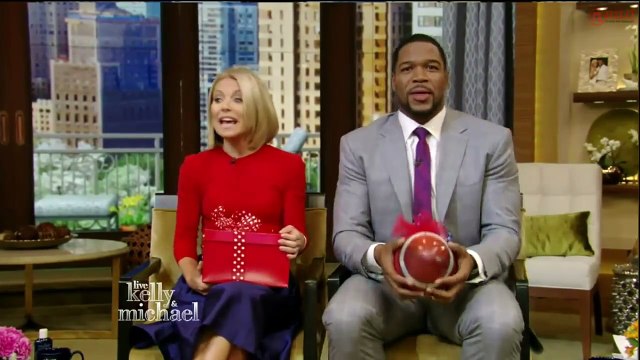 Kate Upton Interview - Live with Kelly and Michael