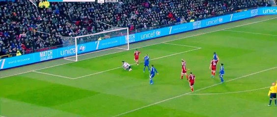 Ronaldinho Fantastic no kook pass & Patrick Kluivert Back-Hell Goal ( Charity Match ) 2015