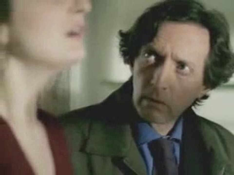 Visite pour louer un appartement .Encore une fois j'adore :)