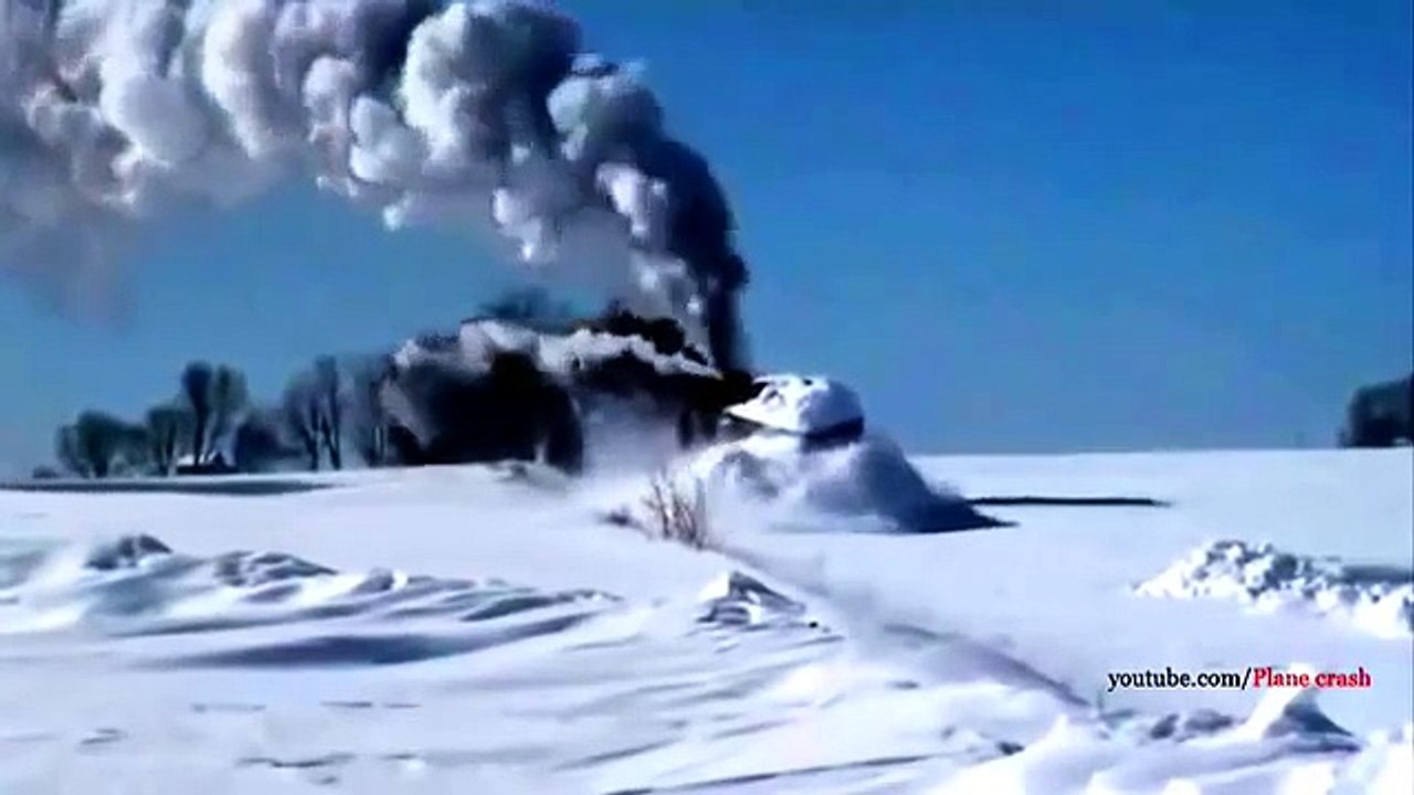 Synthpop. Sara Noxx Not in control. Snow Train America